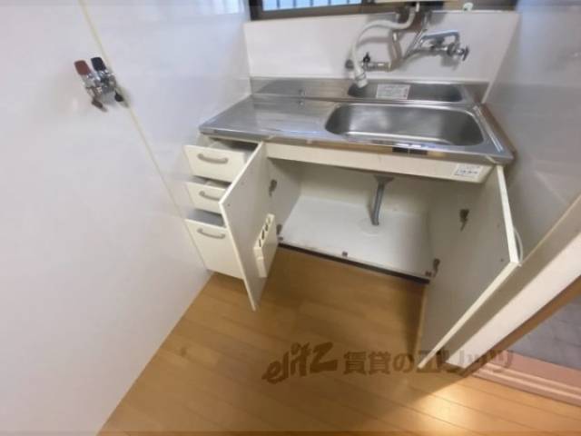 キッチン　下部収納