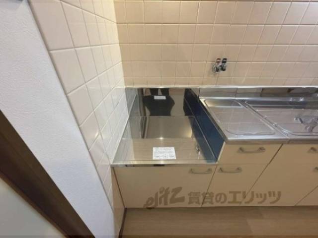 キッチン　コンロ置き場