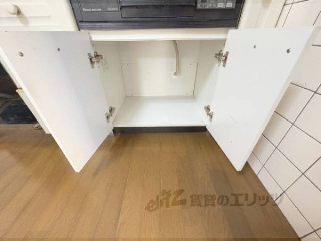 キッチン　収納