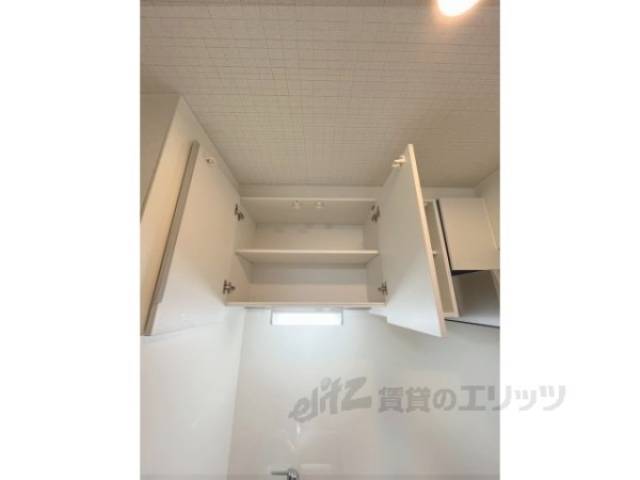 キッチン　収納