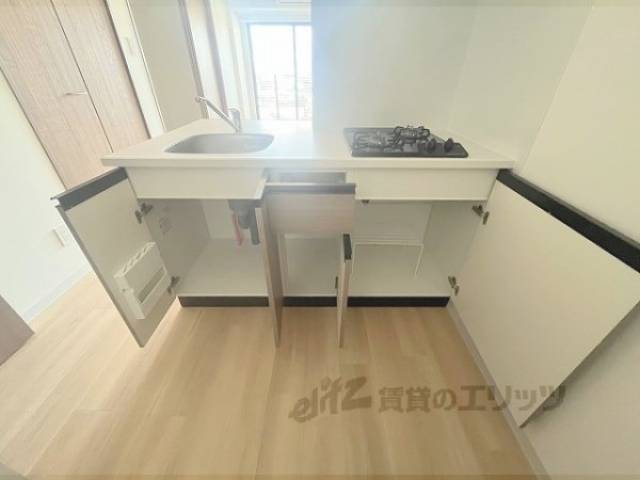 キッチン　下部収納