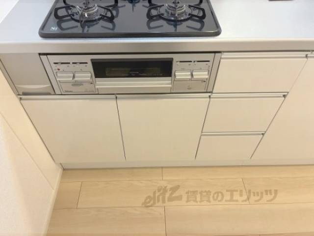 キッチン　収納