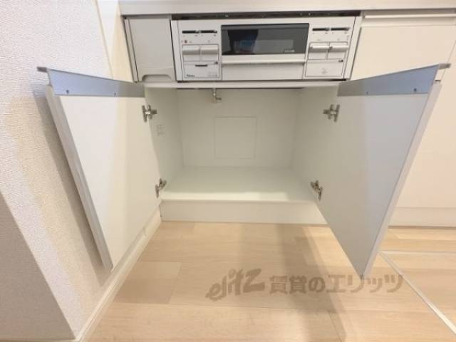 キッチン　収納