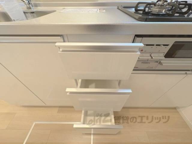 キッチン　収納