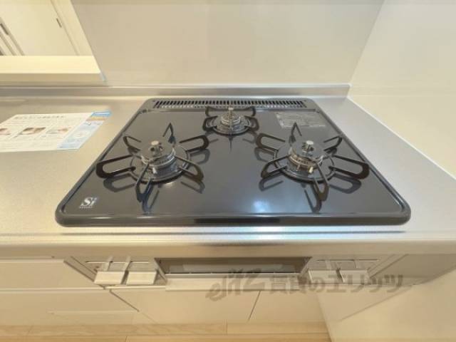 キッチン　コンロ