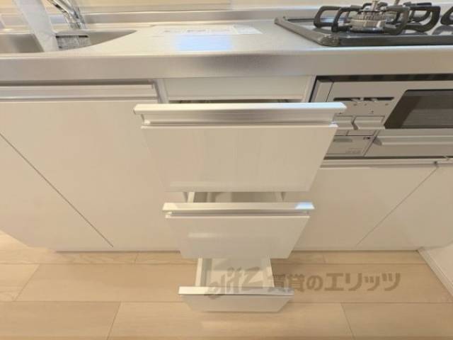 キッチン　収納