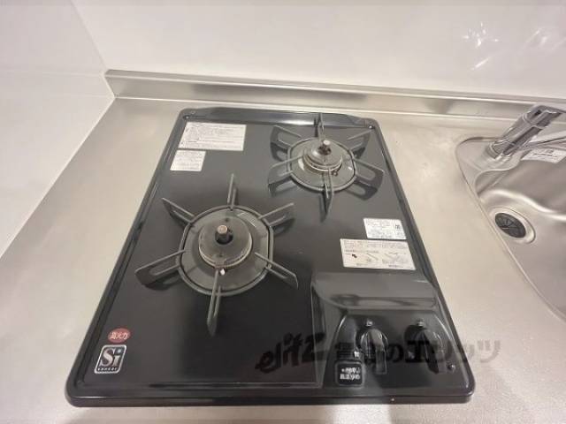 キッチン　コンロ