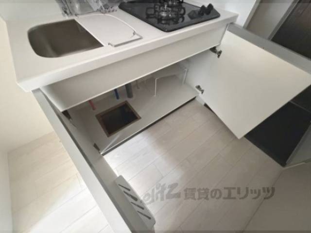 キッチン　下部収納