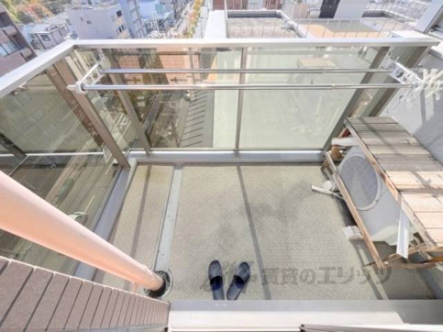 ベランダ　家具・家電は全て撤去されます。