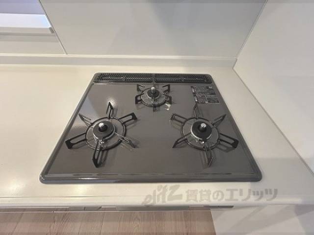 キッチン　コンロ