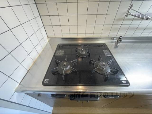 キッチン　ガスコンロ