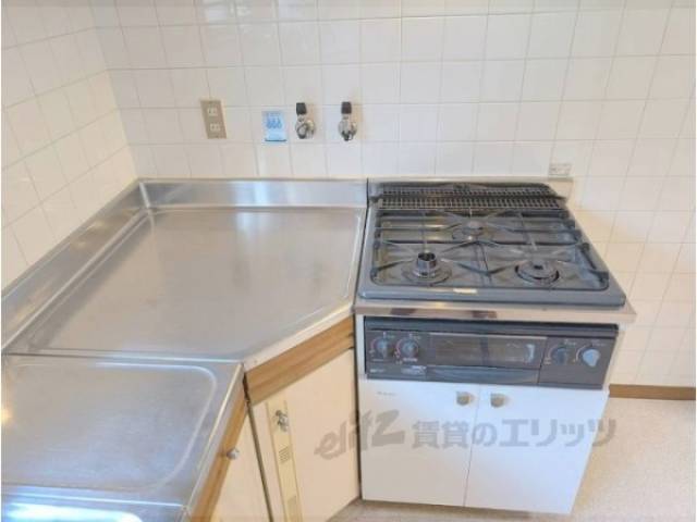 キッチン　コンロ