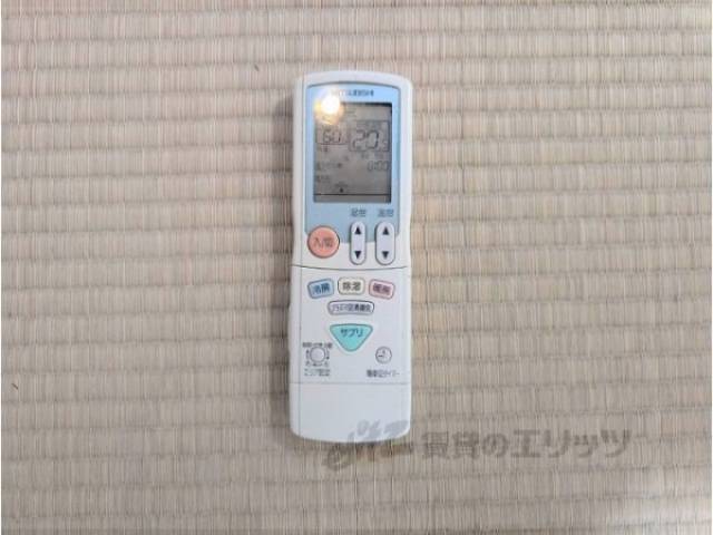 エアコン　リモコン