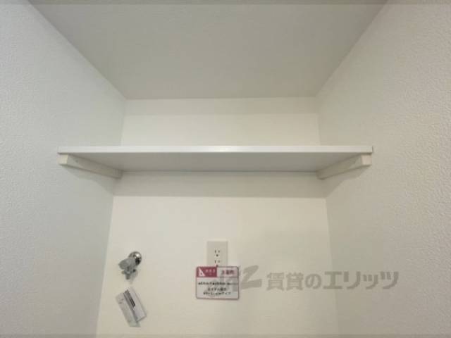 洗濯機置場　棚