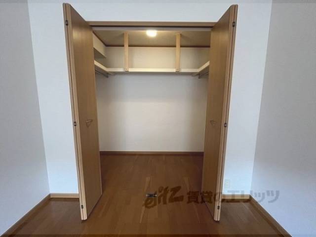 収納　ウォークインクローゼット