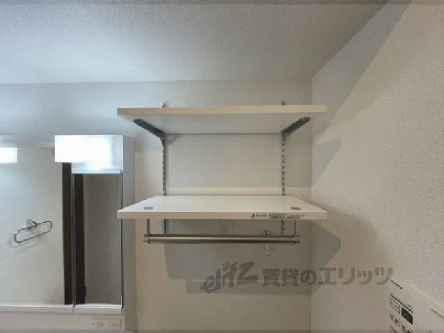 洗面所　棚