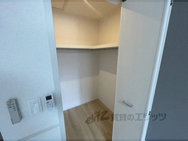 収納　ウォークインクローゼット