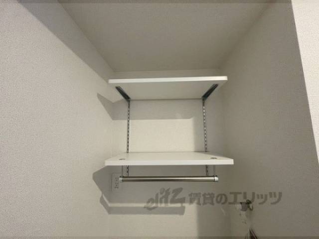 洗濯機置場　棚