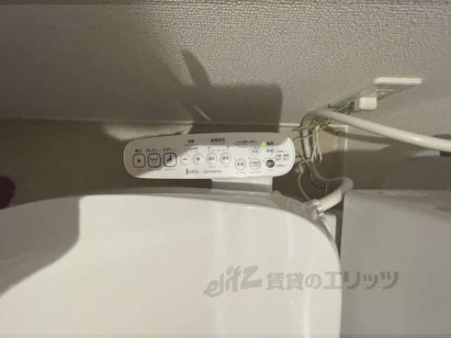 トイレ　洗浄機能付き