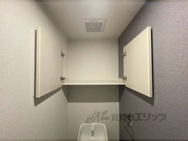 トイレ　収納