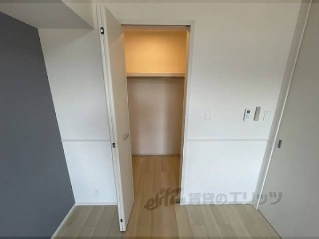 収納　ウォークインクローゼット