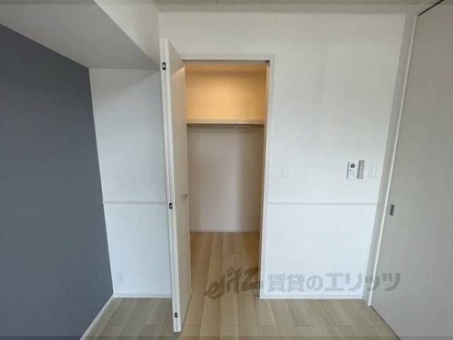 収納　ウォークインクローゼット