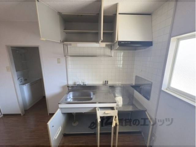 キッチン　収納