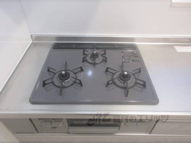 キッチン　コンロ
