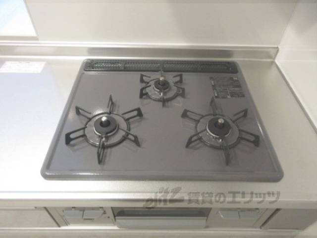 キッチン　コンロ
