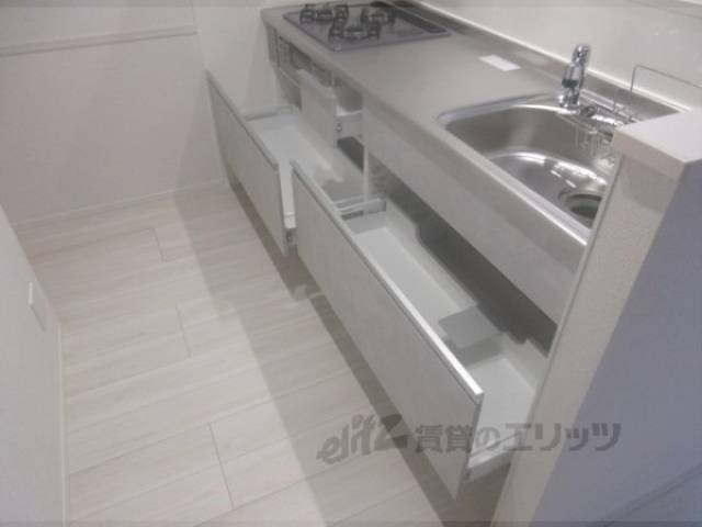 キッチン　下部収納