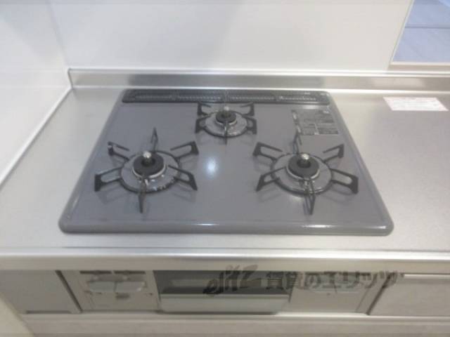 キッチン　コンロ