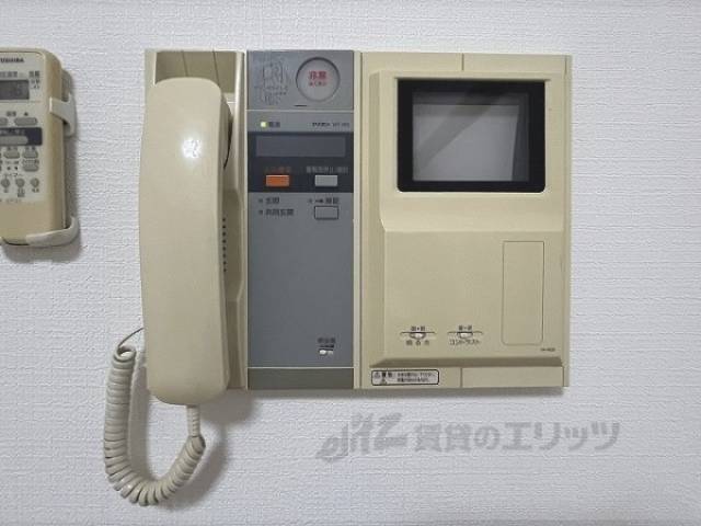 インターホン