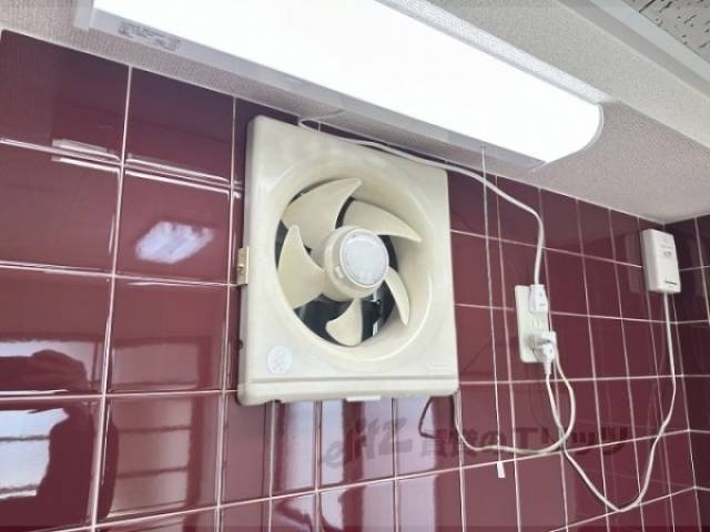 キッチン　換気扇