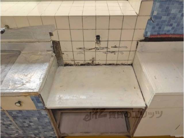 キッチン　コンロ置場