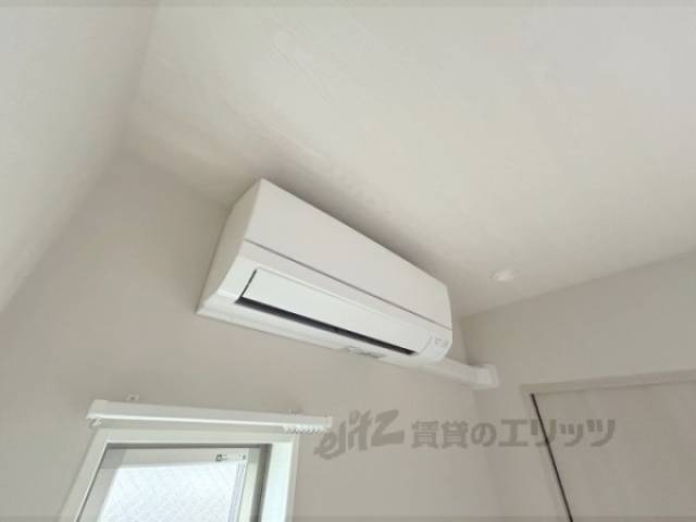 エアコン　リビングエアコン