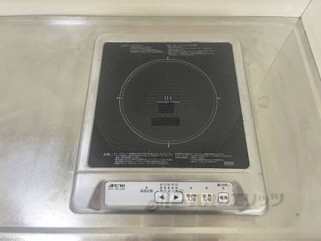 キッチン　コンロ