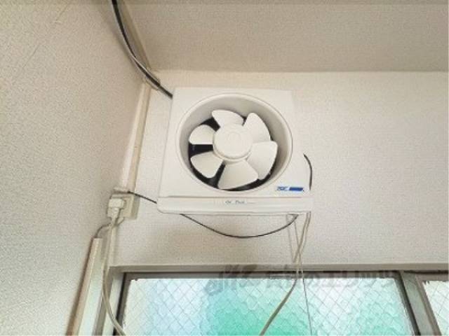 キッチン　換気扇