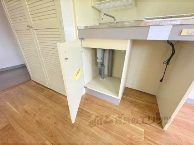 キッチン　下部収納