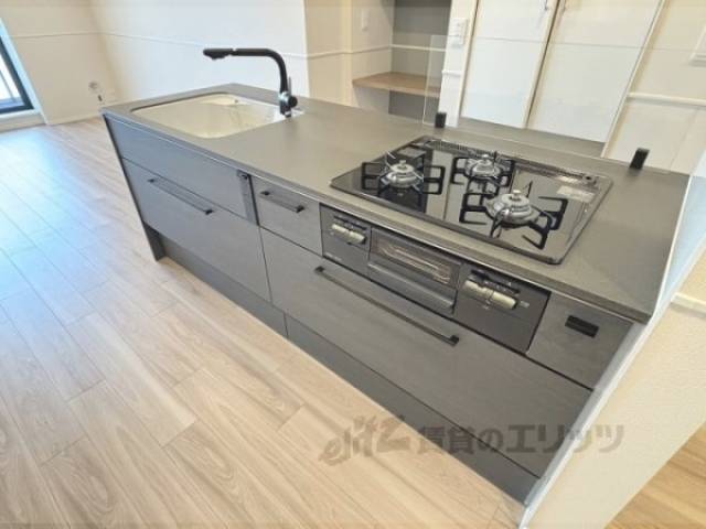 キッチン　下部収納