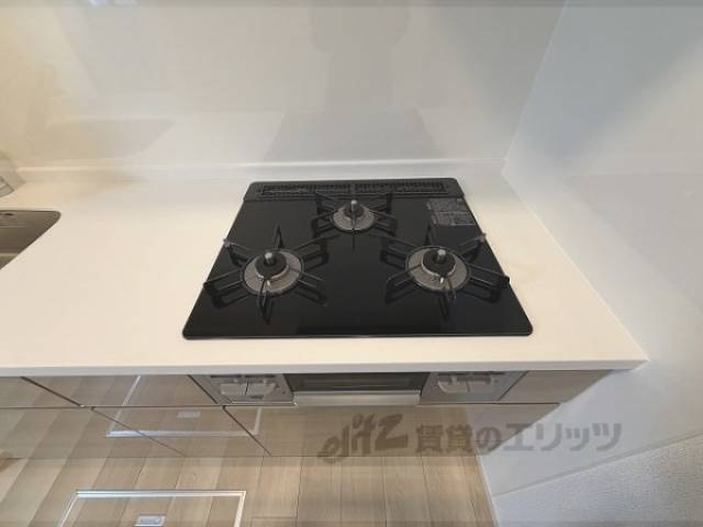 キッチン　コンロ