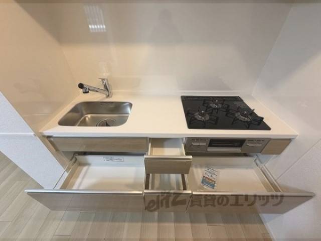 キッチン　下部収納