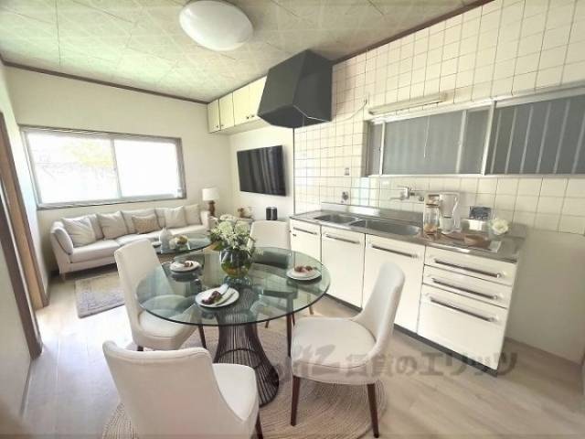 リビング　ＡＩを使用しています