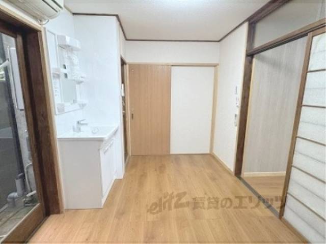 洋室