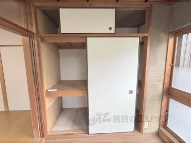 収納　2階