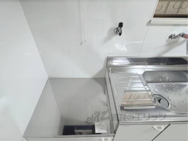 キッチン　コンロ置場