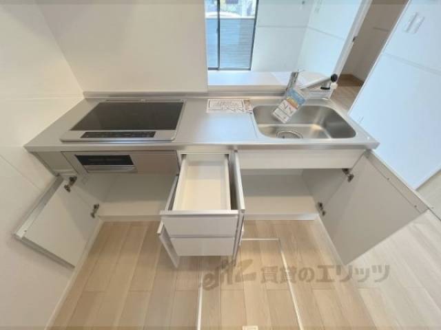 キッチン　収納