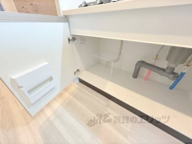 キッチン　下部収納