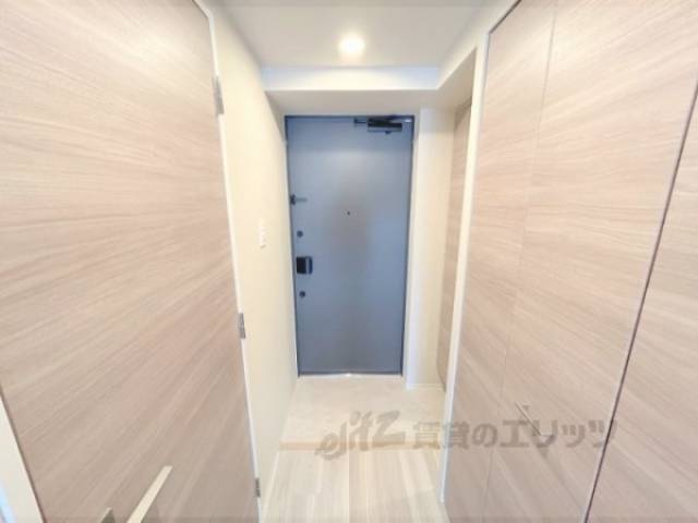 玄関　ウォシュレット