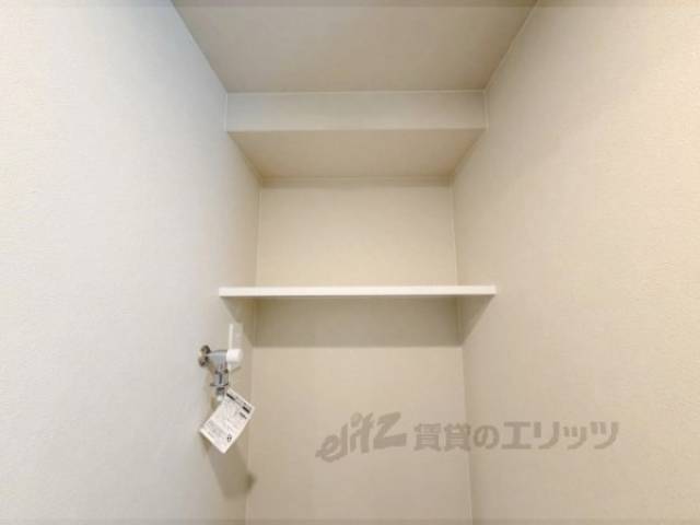洗濯機置場　上部収納