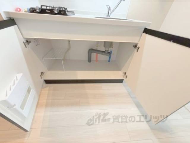 キッチン　下部収納